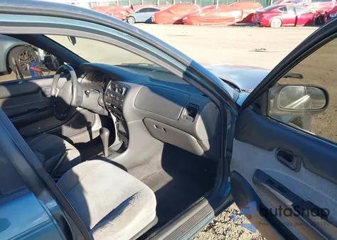 1995 Toyota Corolla Le/Dx from USA, damaged, VIN 2T1AE09B3SC138196